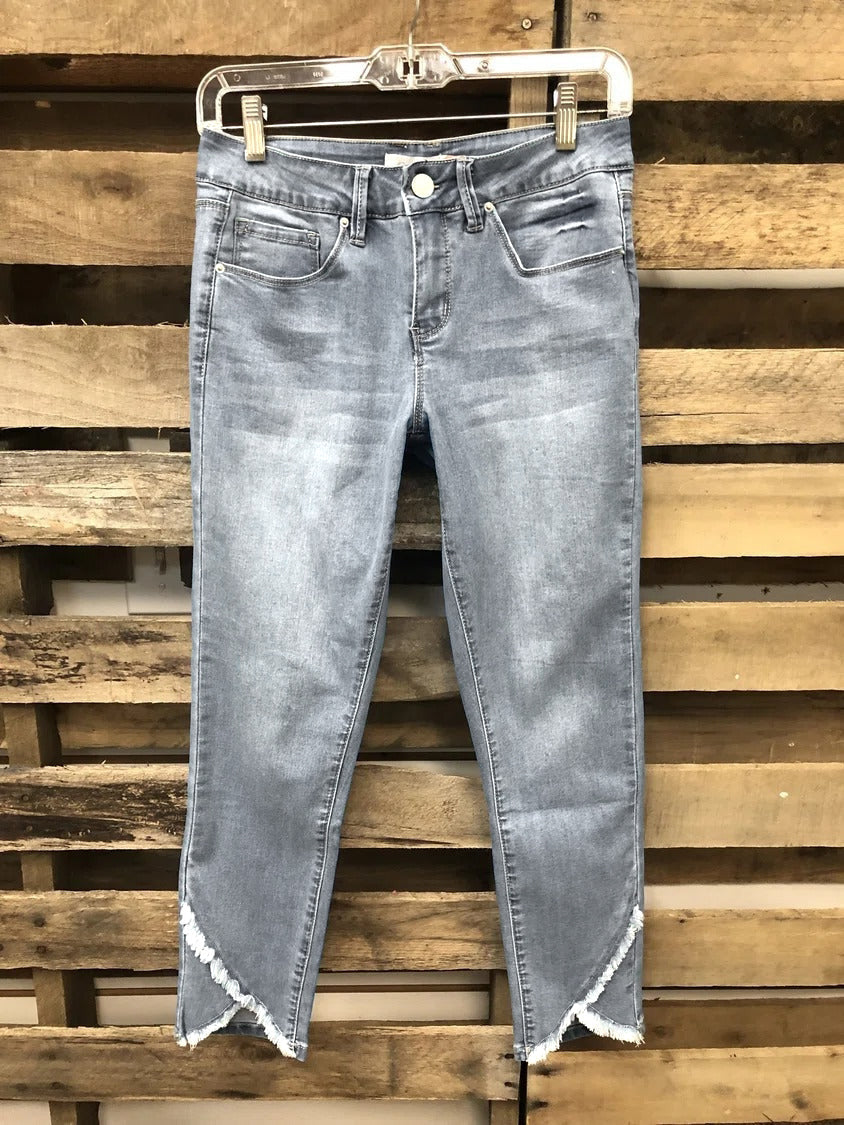Women's Asymmetric Hem Frayed Jeans